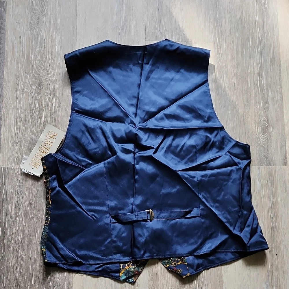 NWT Vintage Women Pendleton Sophisticated Baroque Patterned Eqestrian Vest Sz 16 - Picture 7 of 9